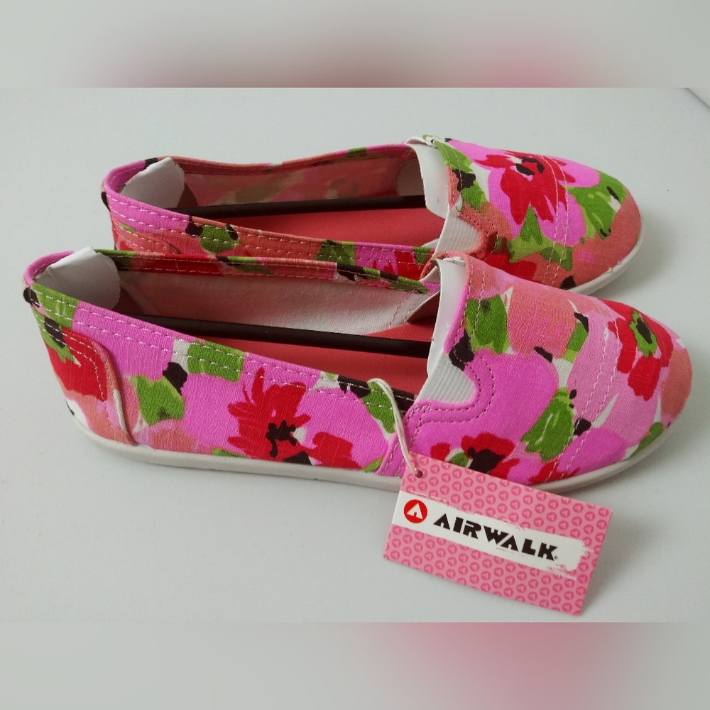 Air Walk Vintage Size 5.5 Flat Canvas Shoes Floral Pink - Picture 6 of 6